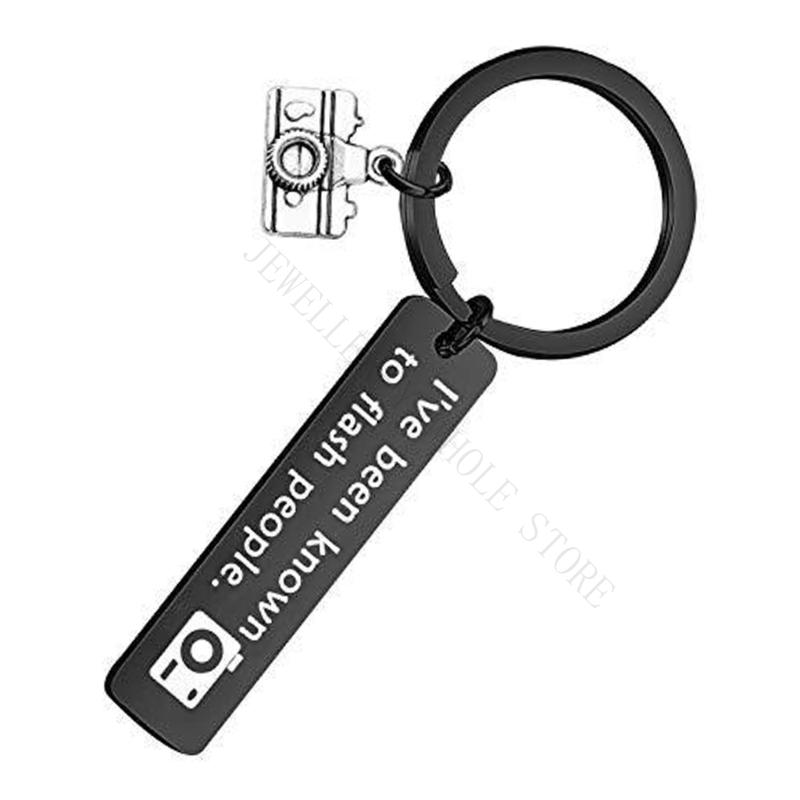 R7UF brelok do kluczy ze stali – Photography Lighting Design recenzja i cena